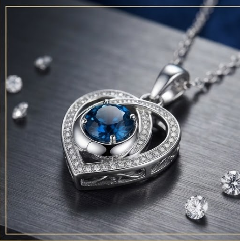 Ocean Horizon Interlocking Heart Crystal Pendant Necklace